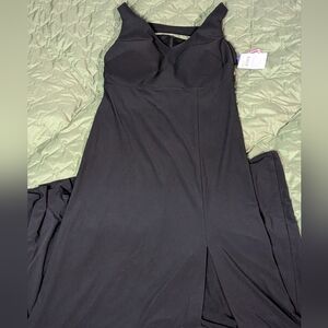 Elegant Black Sleeveless Floor Length Dress